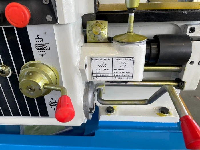 7 Feet Lathe Machine factory